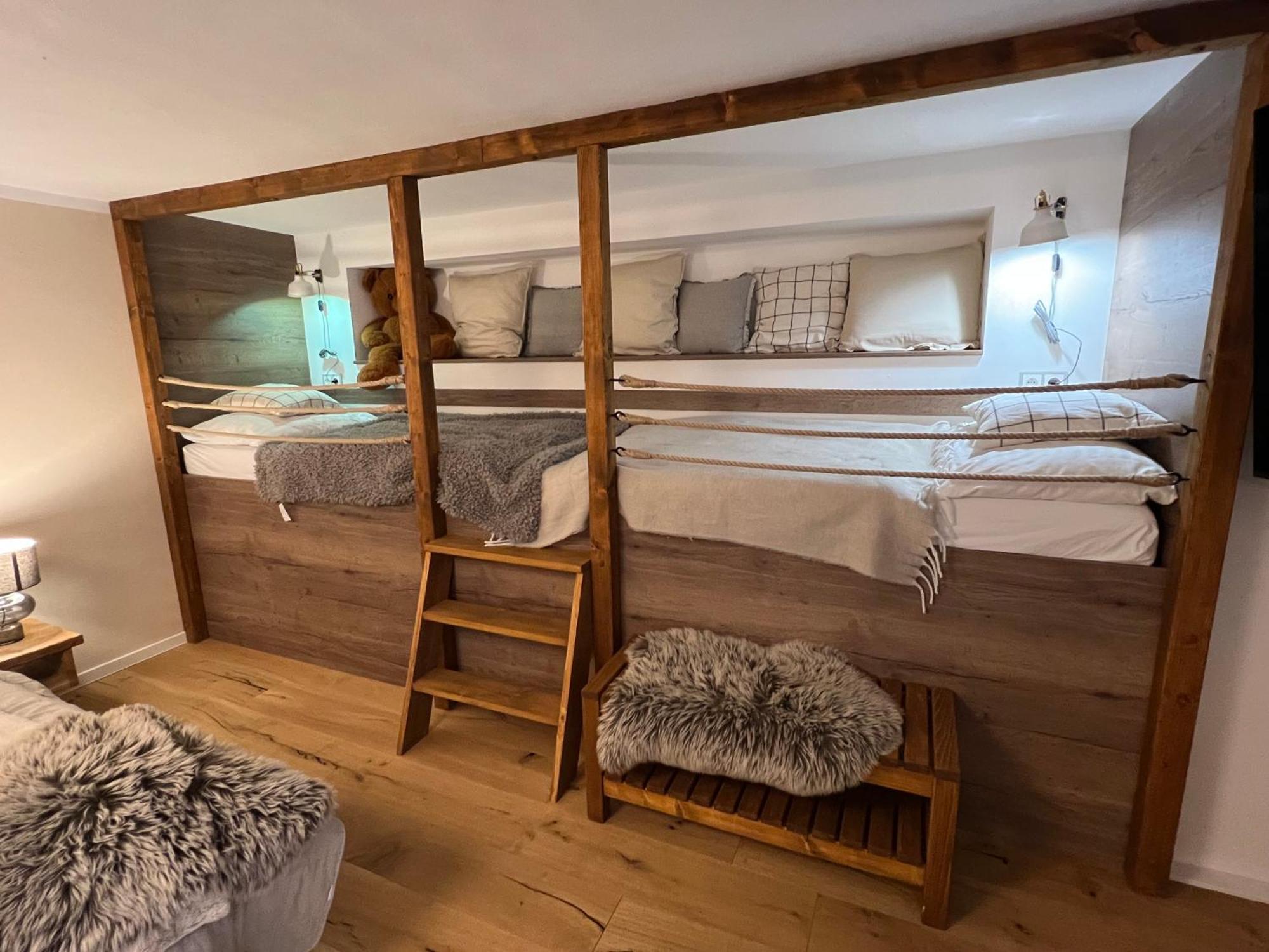 Hotel Mclimon Nový Jičín Extérieur photo